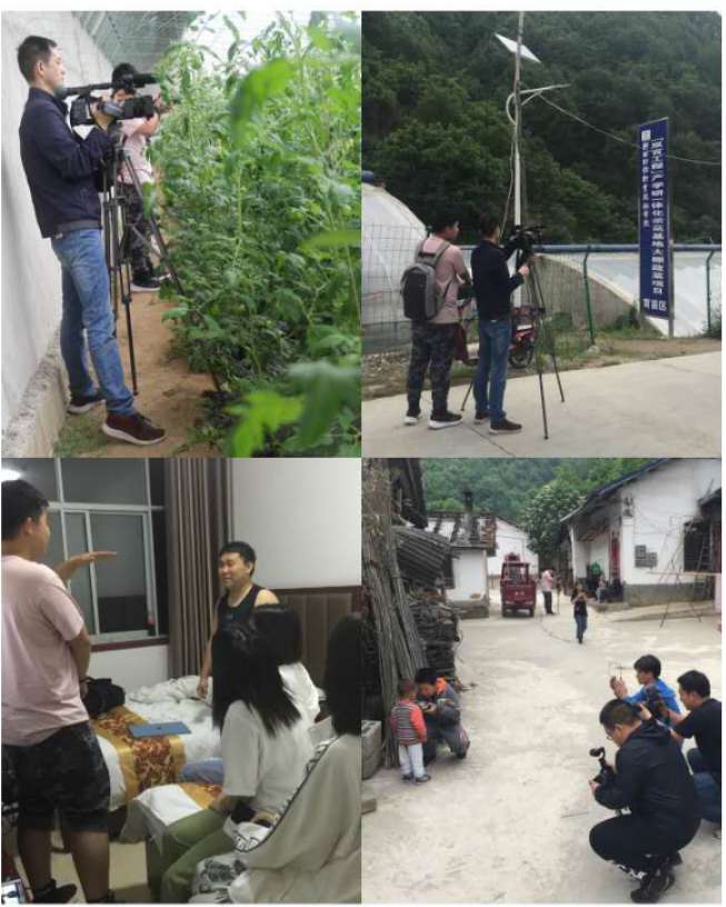 开展扶贫宣传工作现场照片